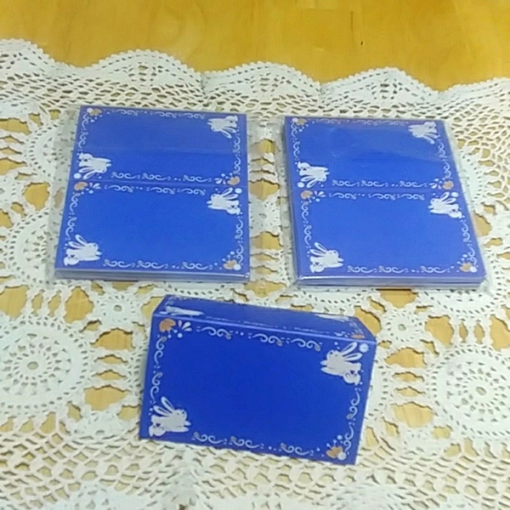 Easter party table settings or prize table info cards